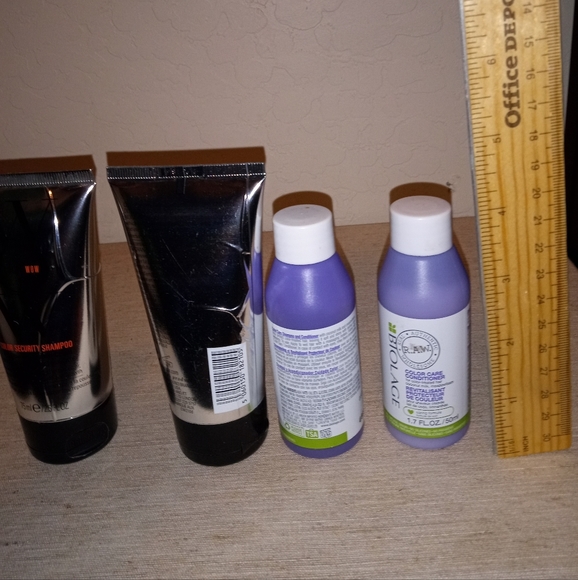 Color WOW Color Security Shampoo The Ultimate, Biolage shampoo/conditioner set - Picture 2 of 2